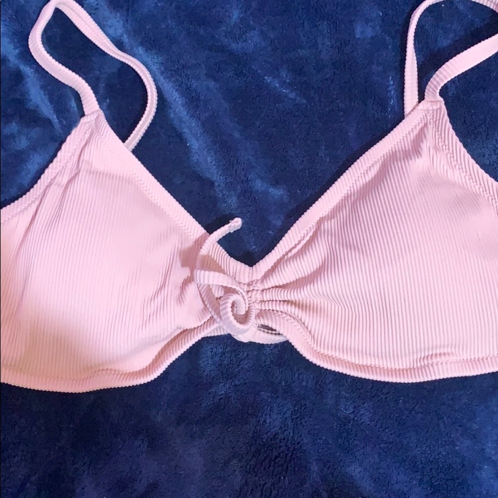 NWT Aerie bikini top
